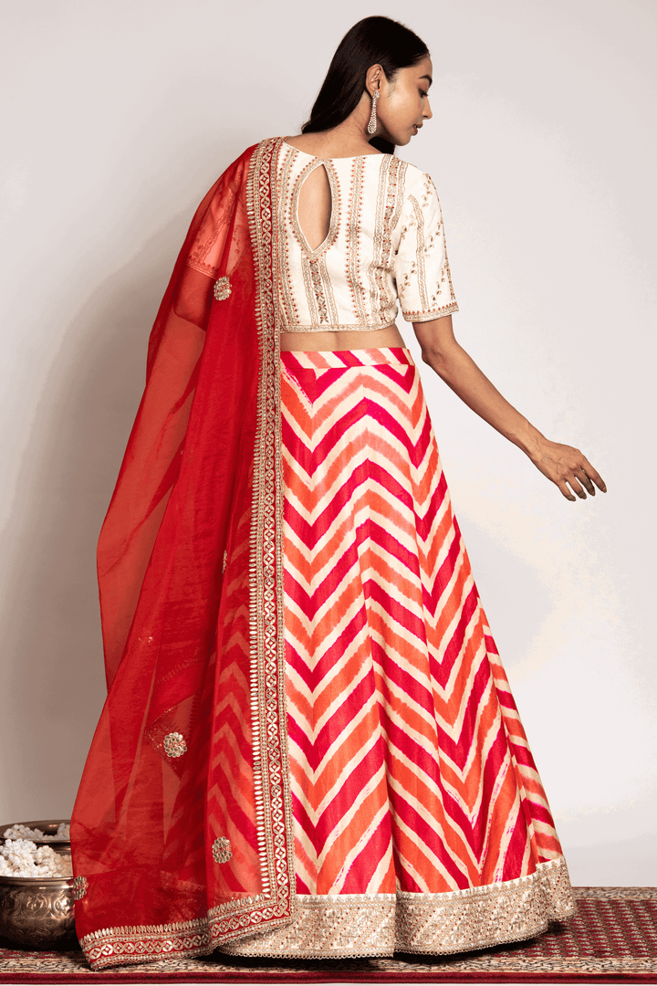 Off White Gota Blouse Paired With Rust Leheriya Skirt And Organza Dupatta - Bandhani