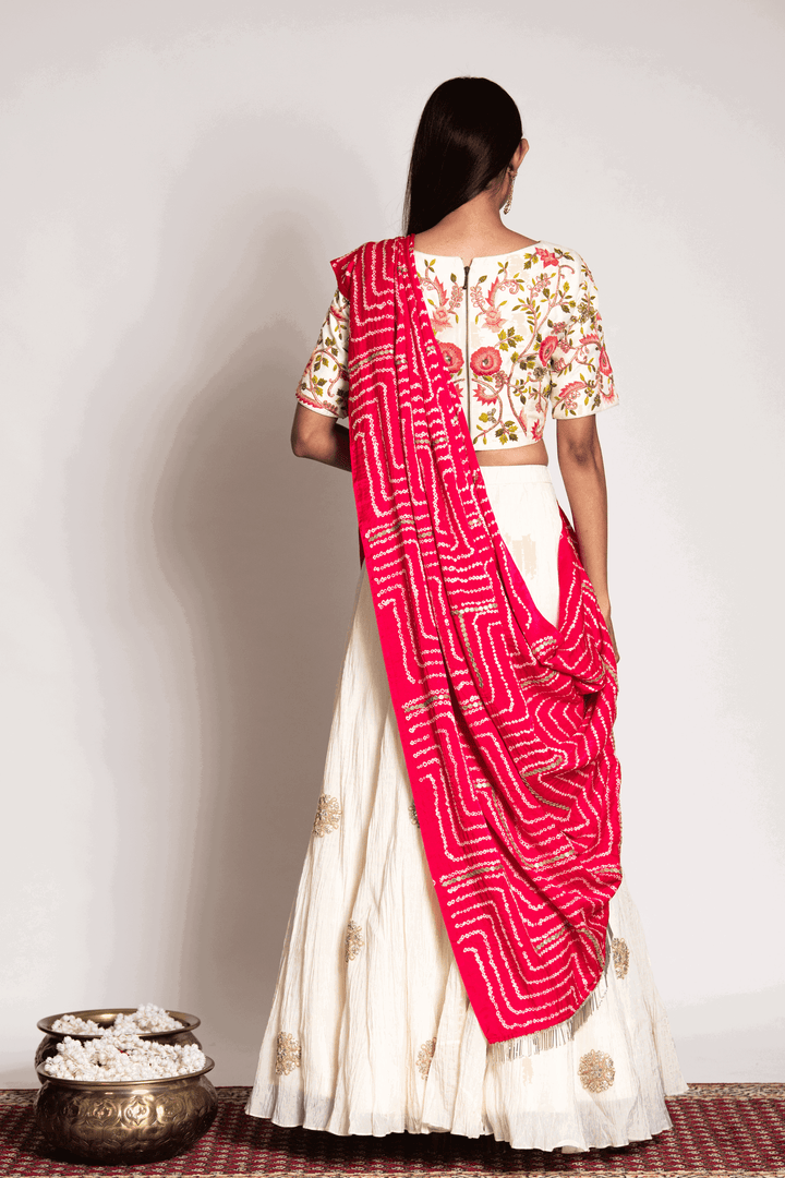 Off White Thread And Gota Blouse Paired With Crush Skirt And Bandhani Dupatta - Bandhani