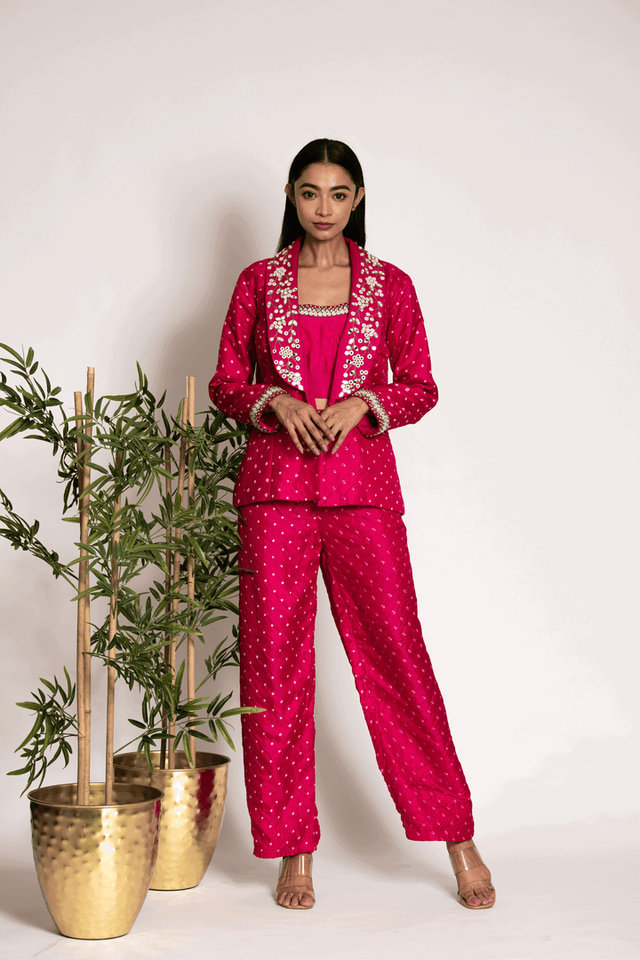 Pink Bandhani Co-ord Set With Lapel Collar Blazer - Bandhani