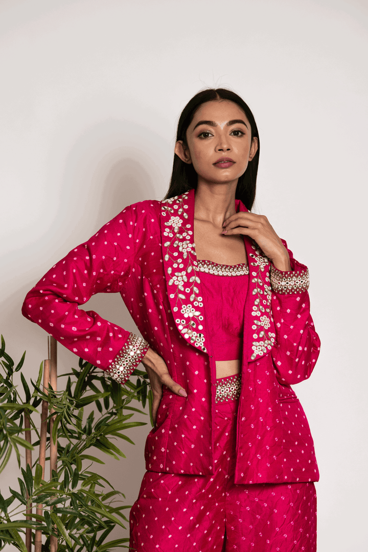 Pink Bandhani Co-ord Set With Lapel Collar Blazer - Bandhani