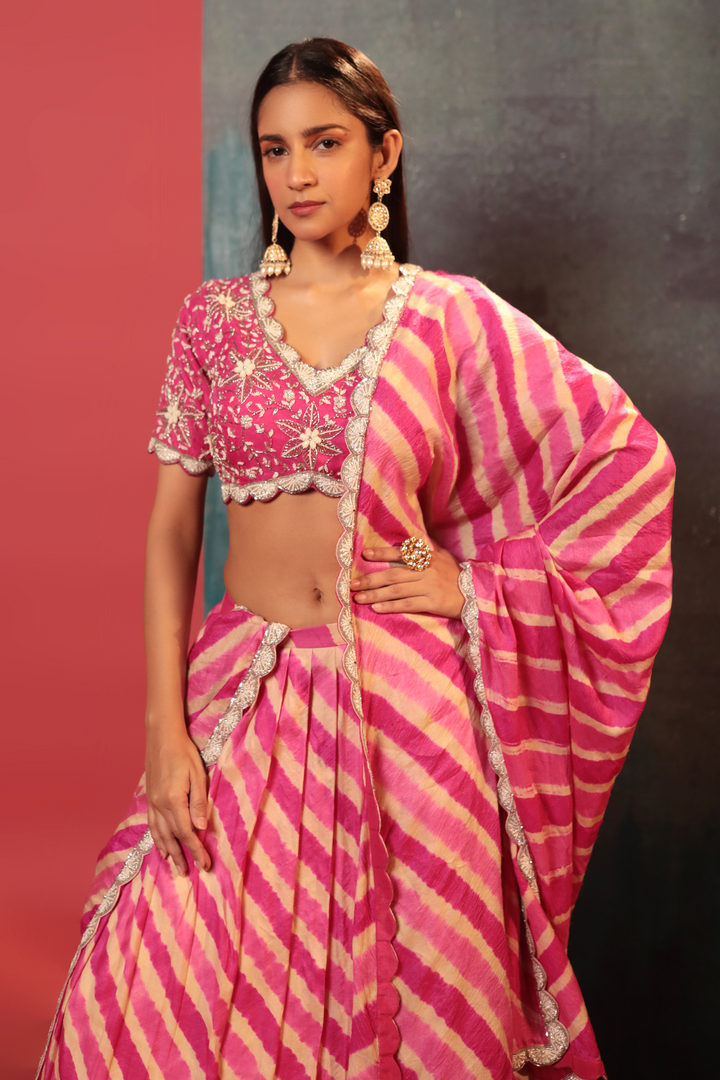 Pink Mota Leheriya Lehenga Set - Bandhani