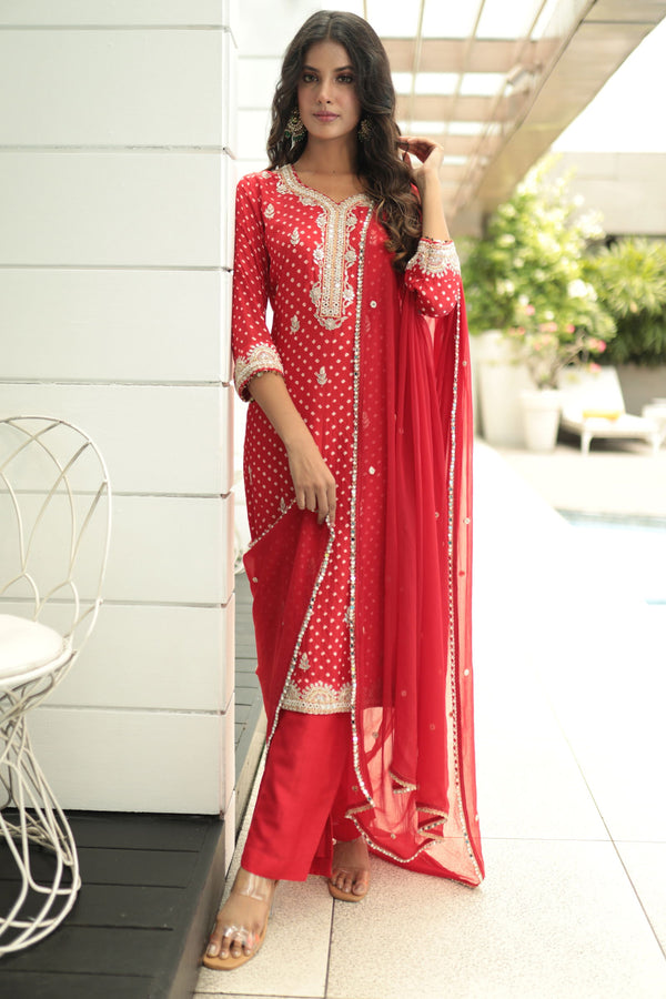 Red Bandhani Pearl And Katdana Kurta With Straight Pants And Chiffon Dupatta - Bandhani