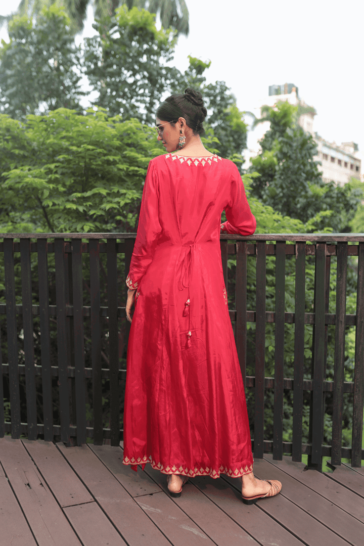 Red High Low Kurta With Straight Pants - Bandhani