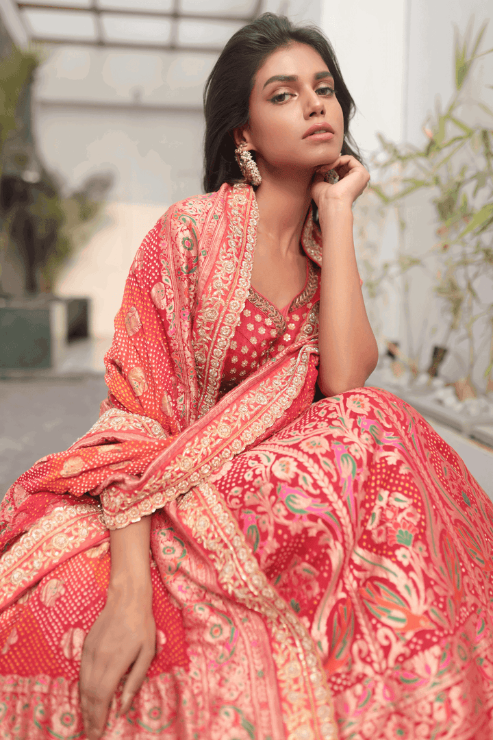 Red Shikari Bandhani Lehenga Set - Bandhani