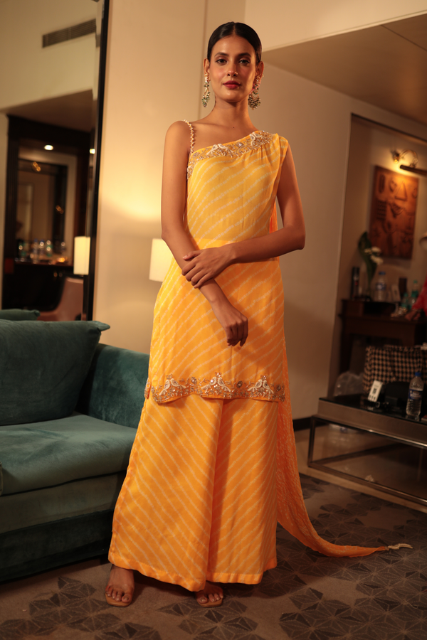 Yellow Short Bandhani Kurta With Cami And Sharara - Bandhani