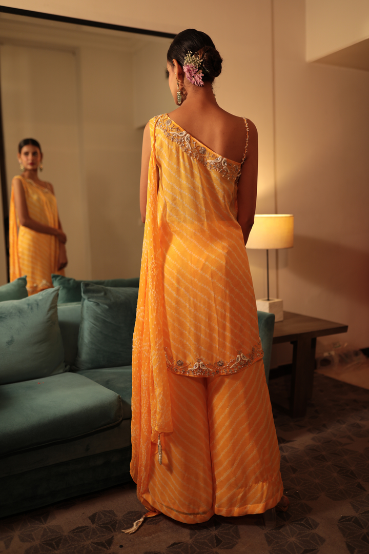 Yellow Short Bandhani Kurta With Cami And Sharara - Bandhani