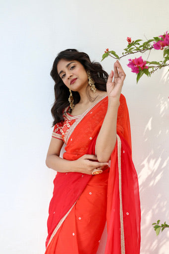 Rust Red Pearl Embellished Saree With Bandhani Blouse
